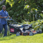 Toro TimeMaster 30 in. Self-Propelled Gas Lawn Mower, 223 cc (Model 21199)